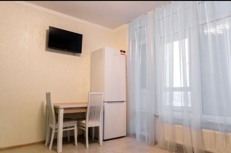 Жк Светлопарк Apartment Kiev Bagian luar foto
