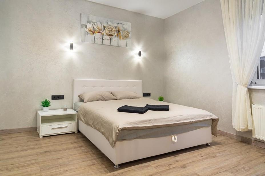 Жк Светлопарк Apartment Kiev Bagian luar foto