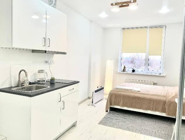 Жк Светлопарк Apartment Kiev Bagian luar foto
