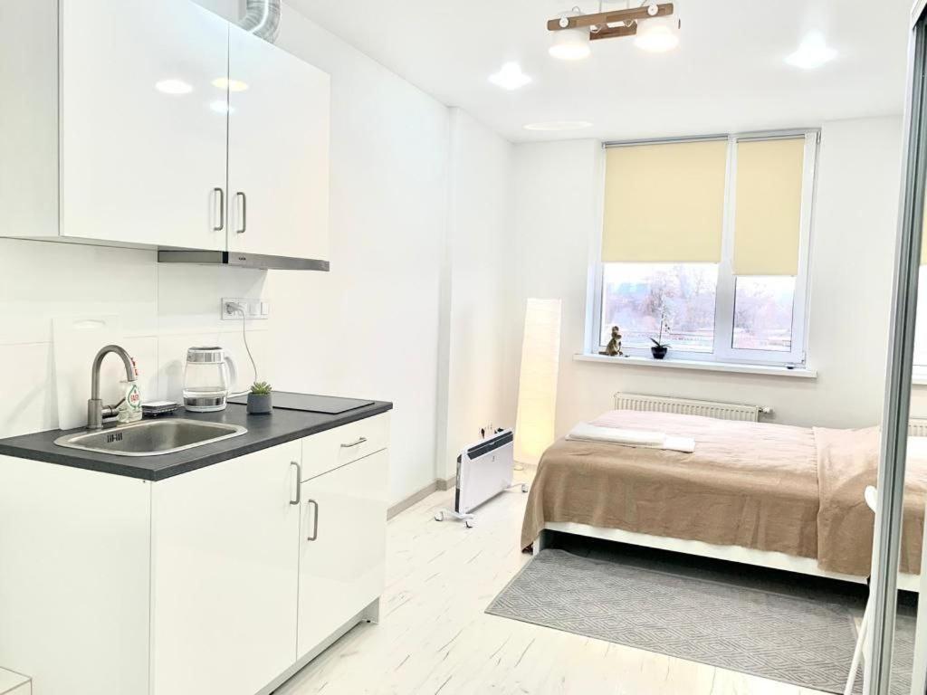 Жк Светлопарк Apartment Kiev Bagian luar foto